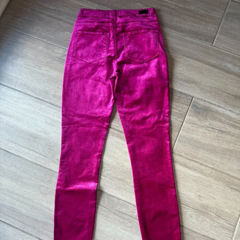 PAIGE Margot Ankle High Rise Pink Velvet Skinny Jeans Size 26 - Picture 9 of 10